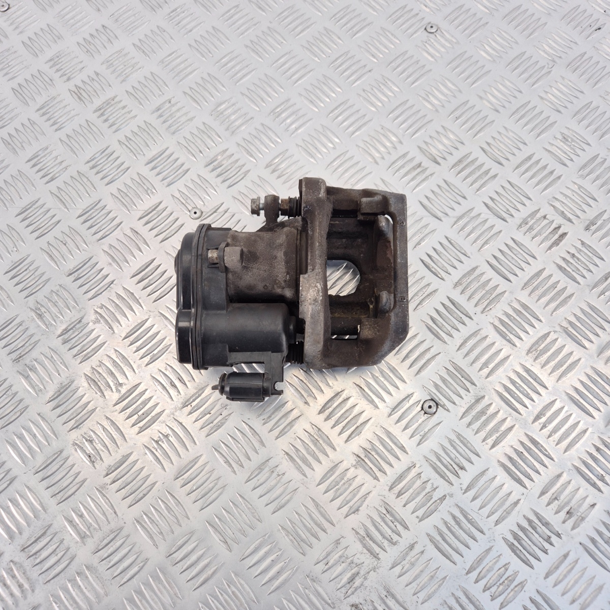Pinza Freno Posteriore Sinistra BMW Serie 5 6 X3 X4 Z4 M5 M6 32349660A - immagine 4