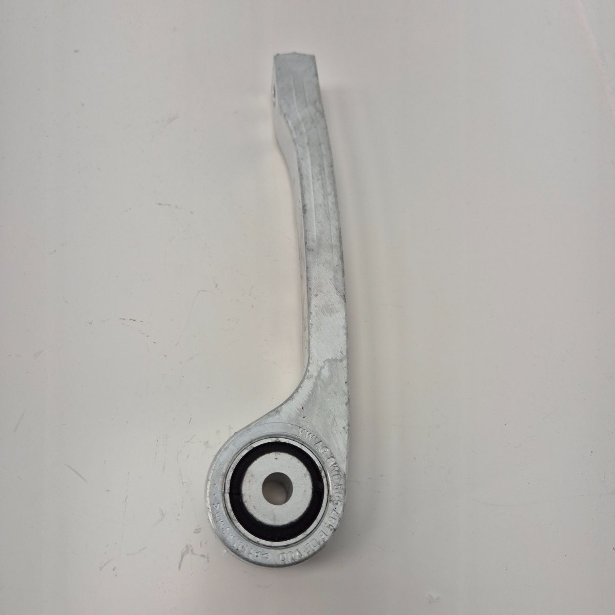 Braccio Barra Stabilizzatrice Posteriore A4 B9 A6 C8 A7 Q5 8W0505465B - immagine 4