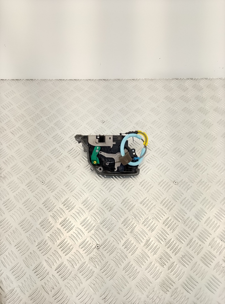 Serratura Portiera Posteriore Destra BMW X5 X6 G05 G06 F60 - 51229464882 - immagine 2