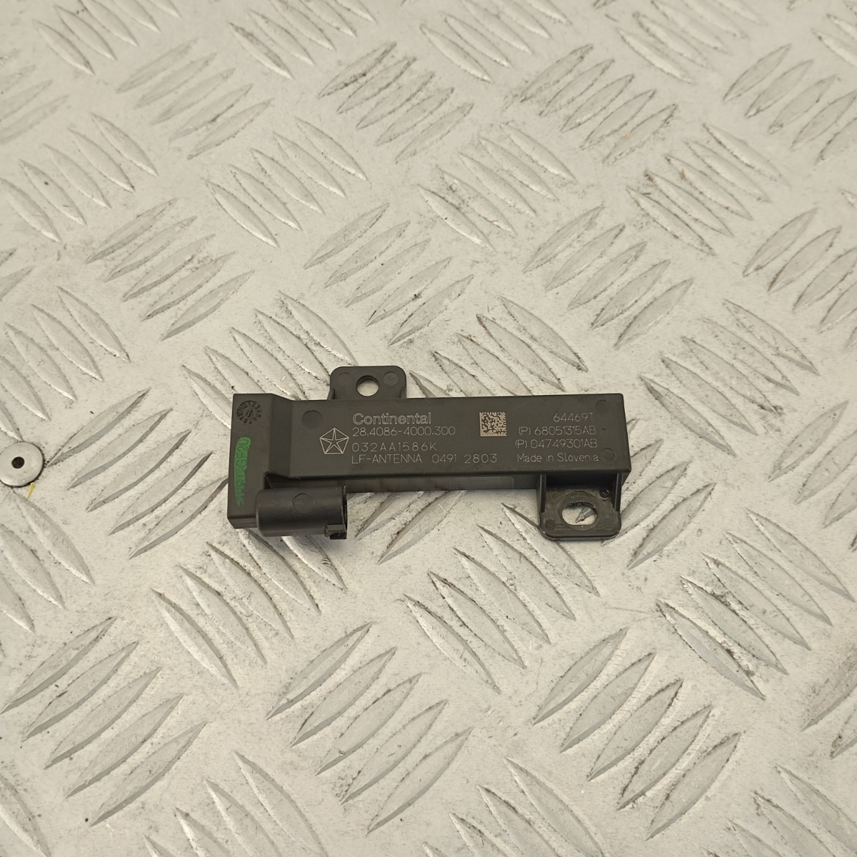 Amplificatore Antenna Keyless Go Jeep Renegade Compass P04749301AB - immagine 4