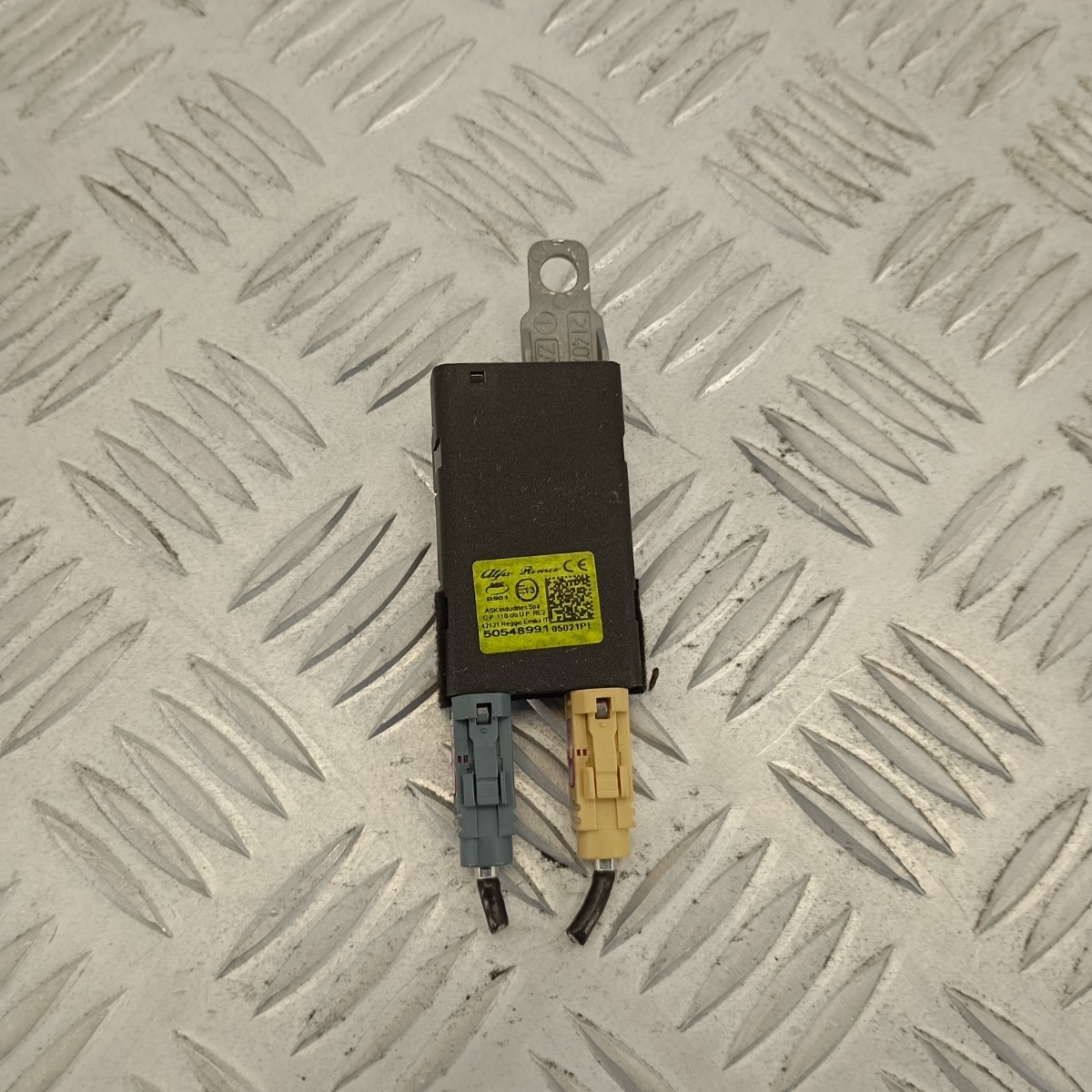 MODULO AMPLIFICATORE ANTENNA OEM 50548991 ALFA STELVIO (949)2.2 /2017-2022