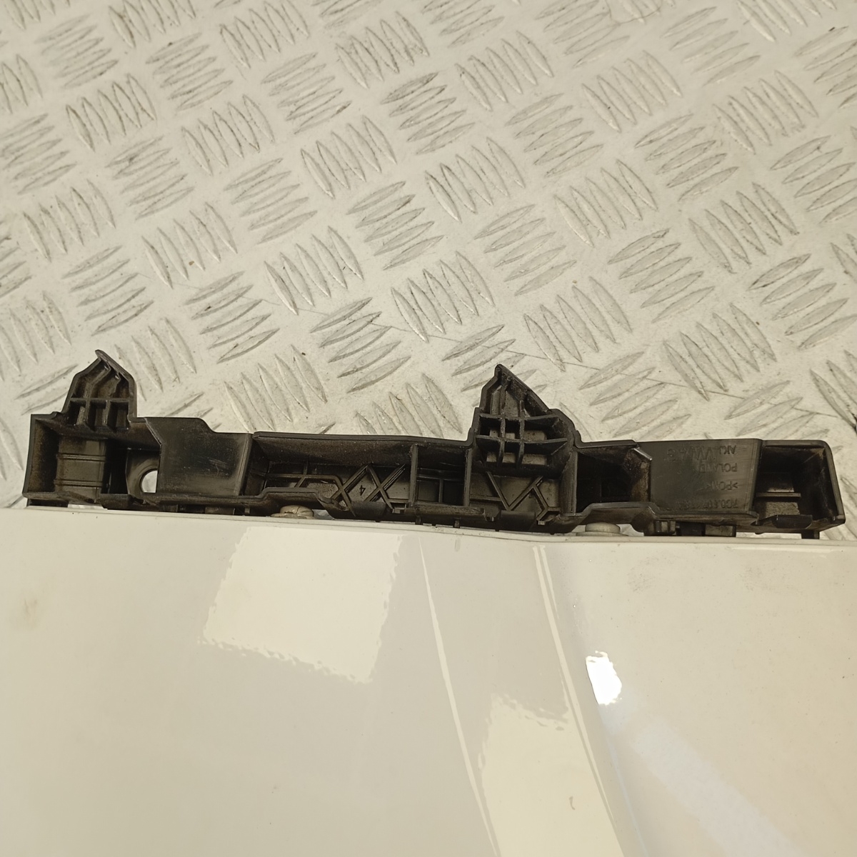 Parafango anteriore destro VW Crafter MAN TGE 2017–2024 OEM 7C0821110 originale lamierato - immagine 3