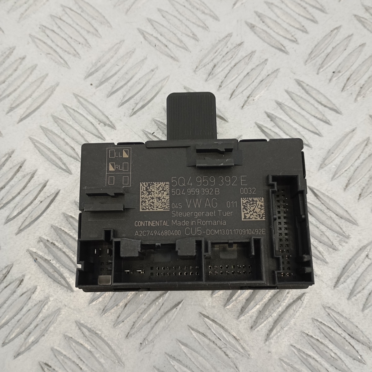 Modulo controllo porta destra Volkswagen, Audi, Skoda OEM 5Q4 959 392 E - immagine 2