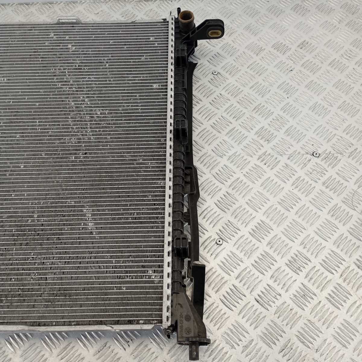 Radiatore Motore Volkswagen Crafter MAN TGE 2.0 BiTDI OEM 2N0 121 253 A - immagine 3