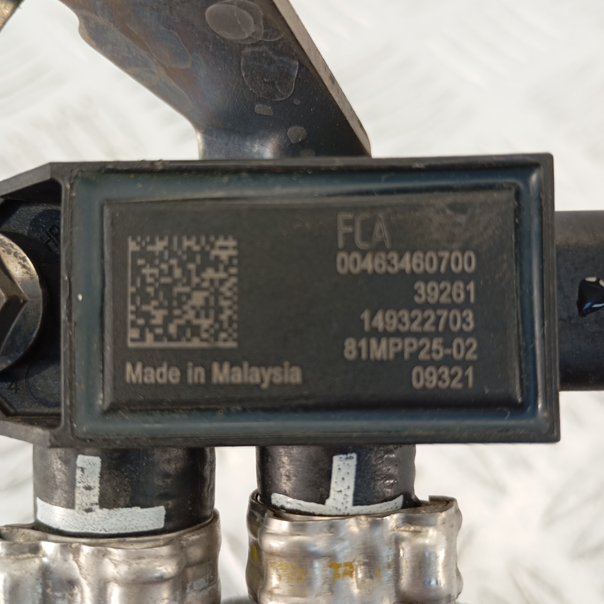 Sensore Pressione Carburante Alfa Stelvio 2.2 JTDm 2017–2023 OEM 00463460700