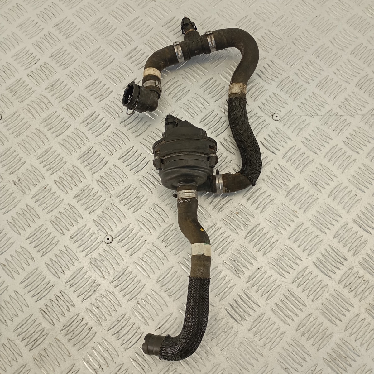 Pompa Raffreddamento Ausiliaria Mopar Stelvio Giulia Jeep 2.2 1.3 2018–2023 OEM 52076512