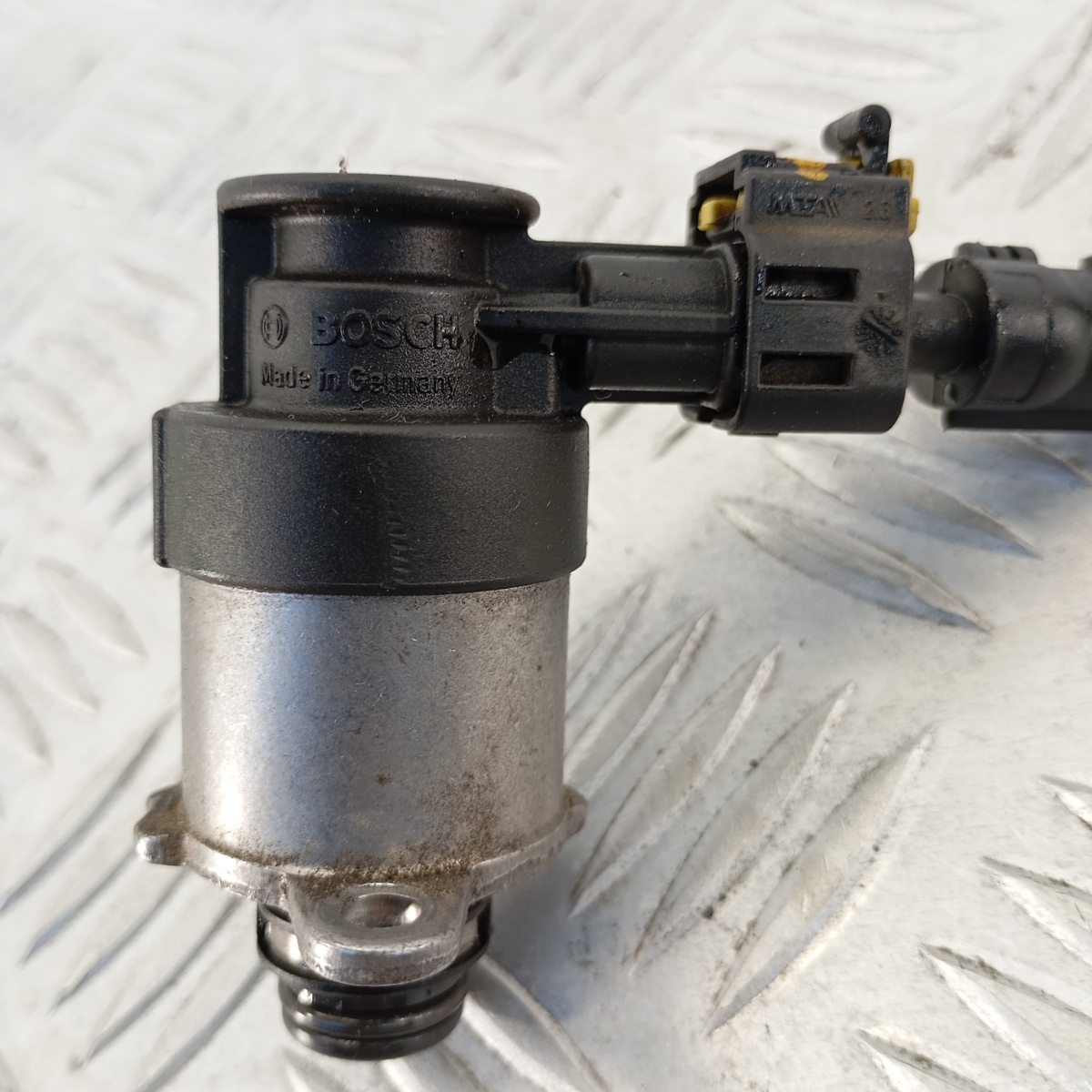 Valvola Regolazione Pompa Alta Pressione Bosch Giulia Stelvio Ducato 0928400821 - immagine 5