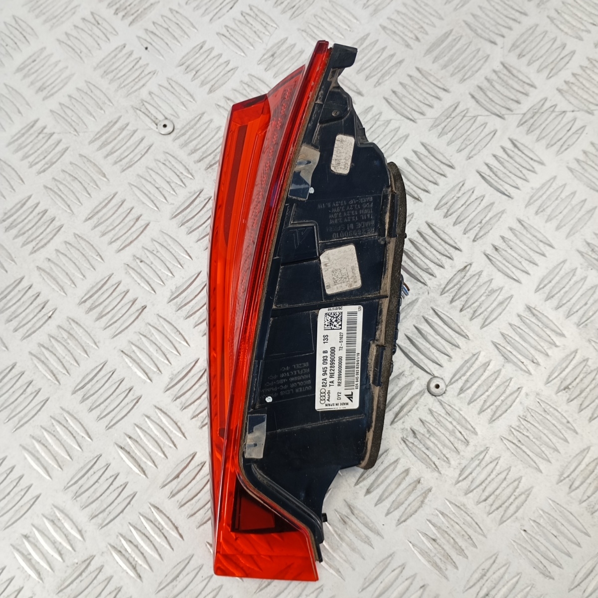 Fanale Posteriore Sinistro Audi A1 GB 2019-2024 1.0 TFSI 82A945093B Portellone - immagine 5
