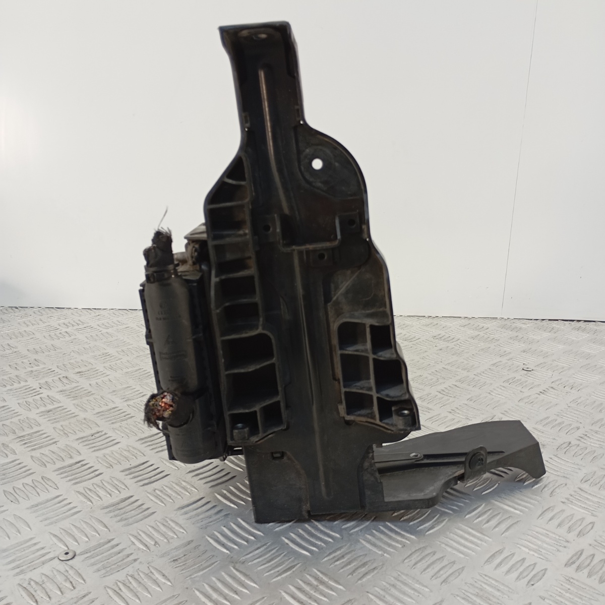 Supporto Batteria Centralina SCR VW Crafter 2.0 TDI Euro6 2N0915515 - immagine 2