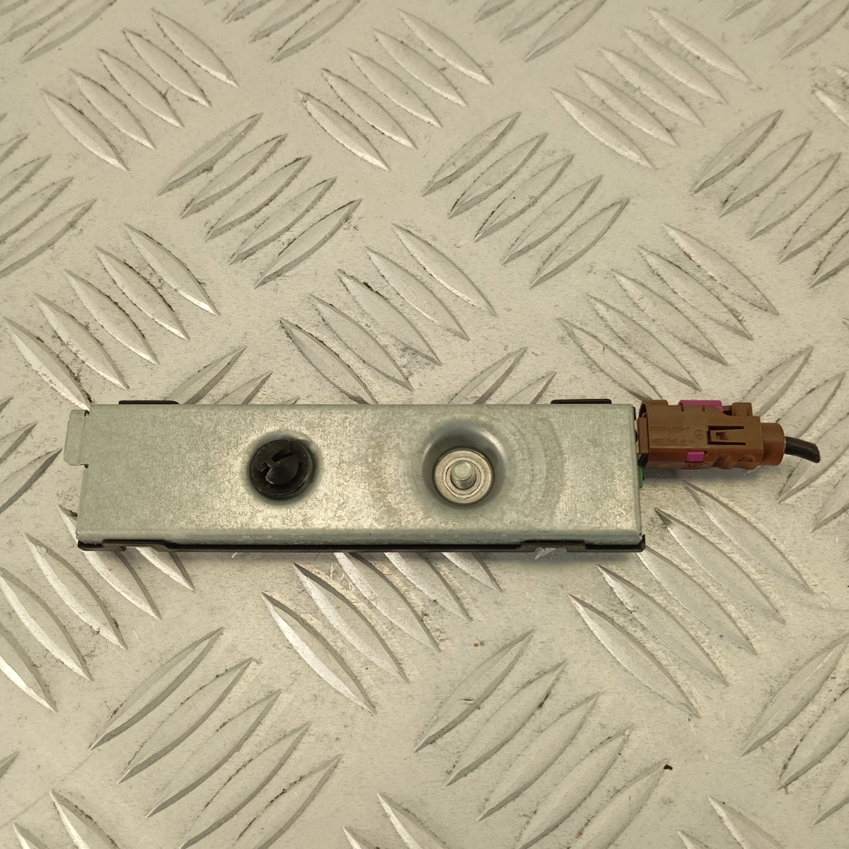 Antenna Keyless Mercedes A B-Class W246 CLA GLA A1668201089 - immagine 2