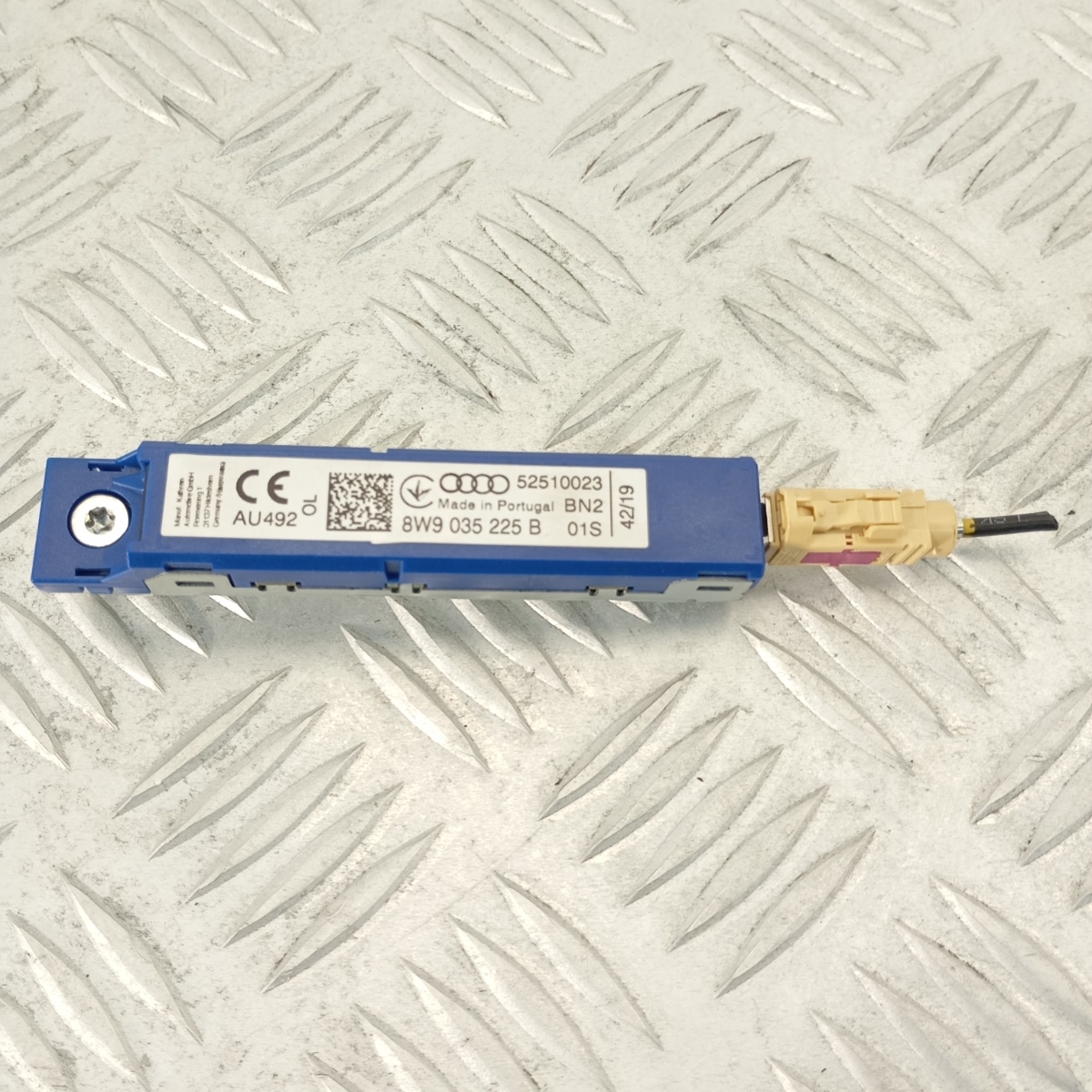 Amplificatore Antenna DAB Audi A4 B9 Q5 2016–2022 OEM 8W9035225B