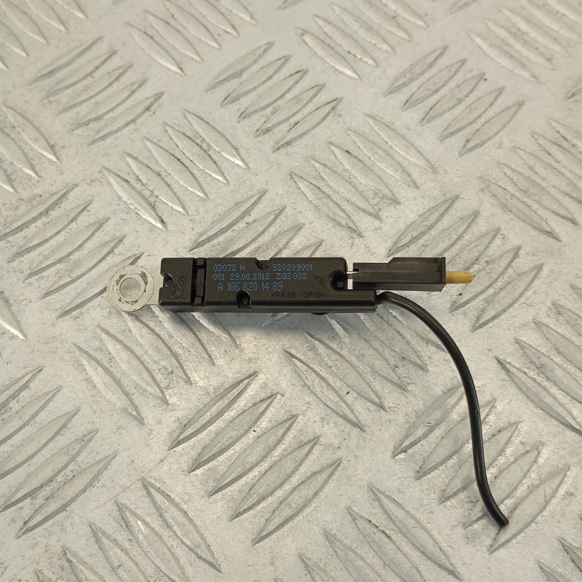 Antenna Keyless Mercedes Classe B W246 OEM A1668201489 920209001 - immagine 4
