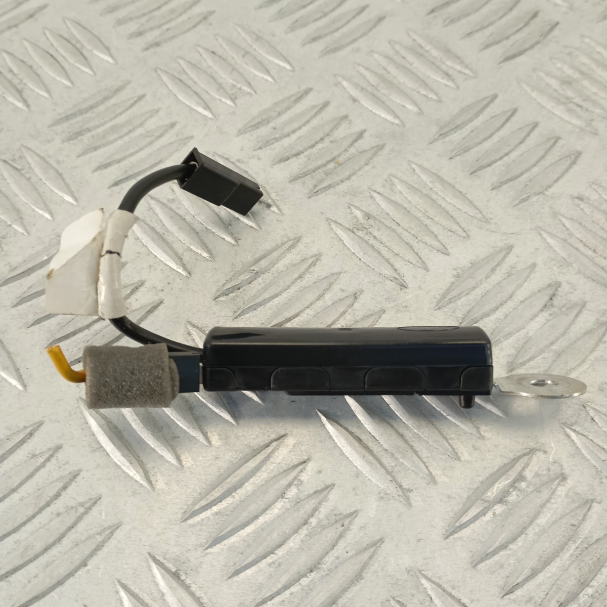Amplificatore Antenna Ford Puma Fiesta Mk8 2017–2024 L1TT-18K891-AB - immagine 2