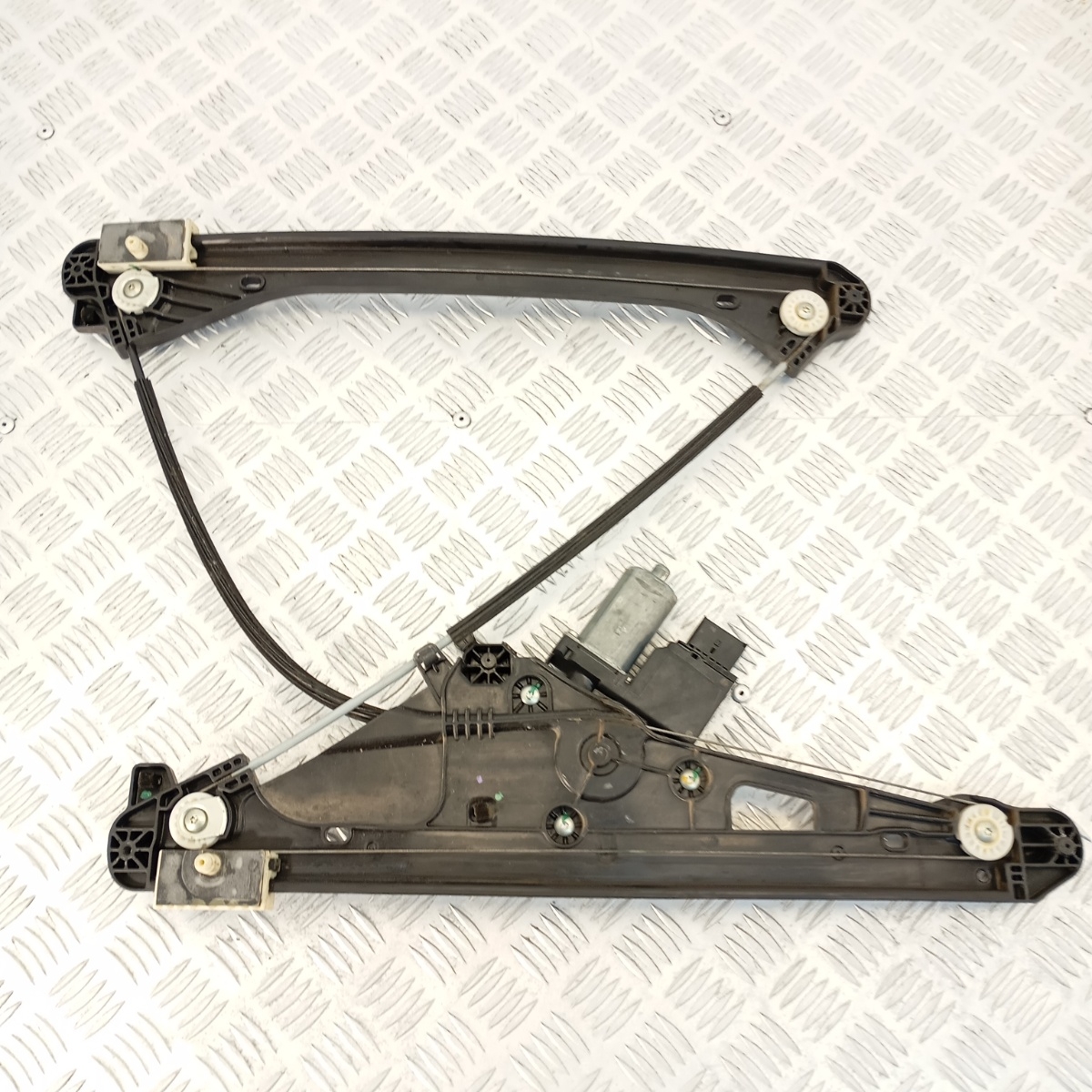 Alzacristallo Anteriore Sinistro Peugeot 3008 II P84 9810488980