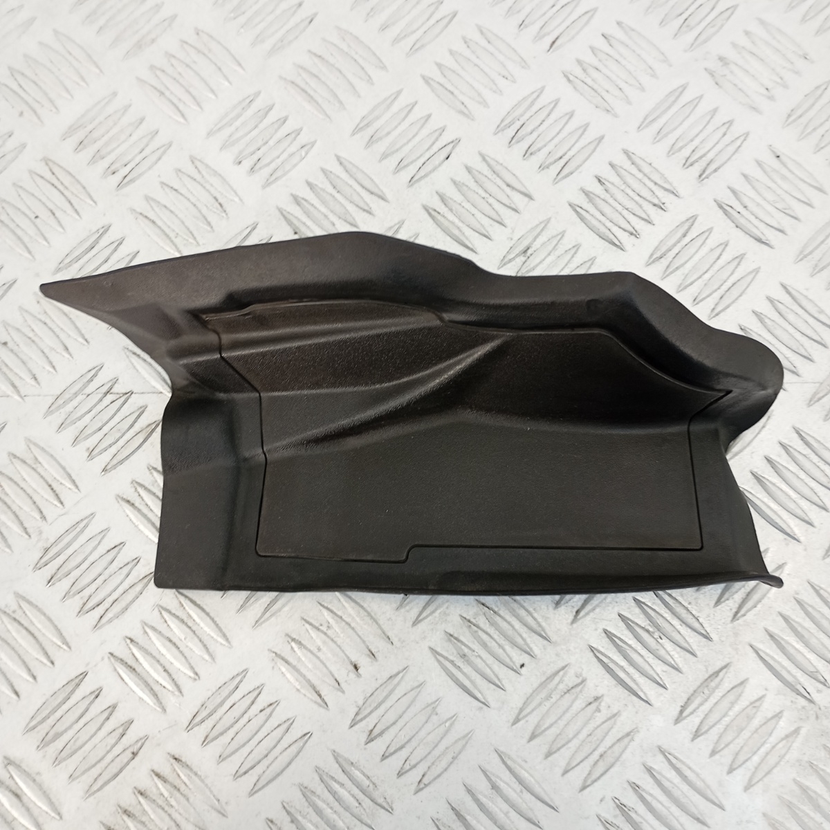 Carter Laterale Fanale Posteriore Sinistro Alfa Romeo Stelvio 156117190