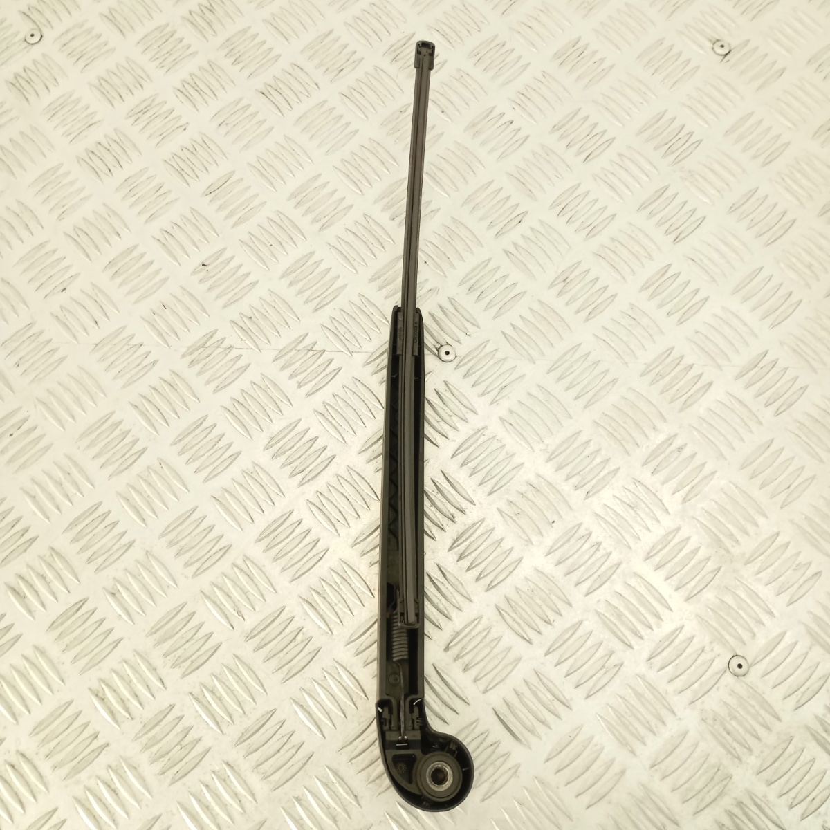 Braccio Tergilunotto Posteriore Audi A4 Avant B9 OEM 8W9955407 - immagine 3