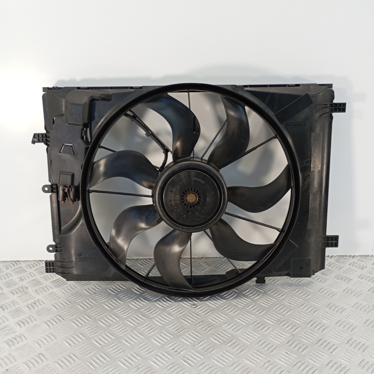 Elettroventola Radiatore Mercedes A W176 GLA X156 CLA C117 OEM A2465000064 - immagine 6