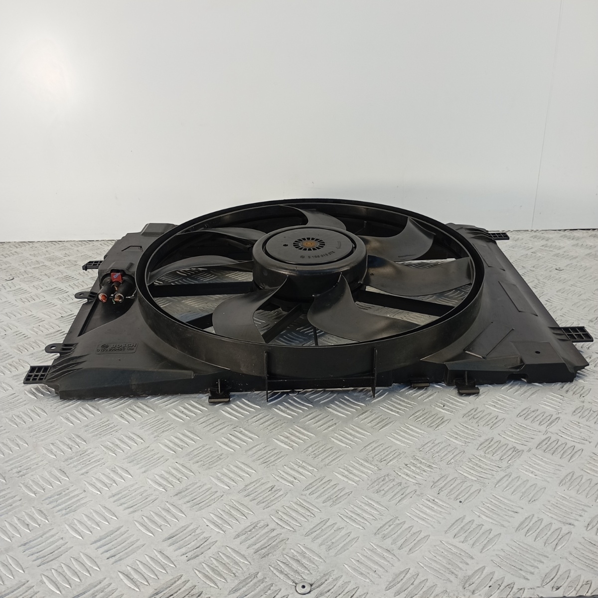 Elettroventola Radiatore Mercedes A W176 GLA X156 CLA C117 OEM A2465000064 - immagine 4