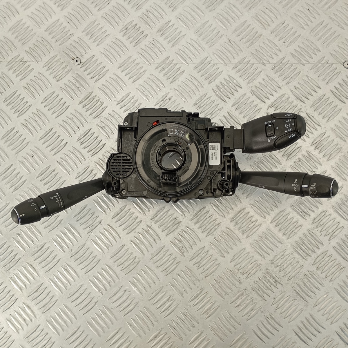 Devioluci Modulo Comandi Volante Peugeot 3008 5008 OEM 10115993-04 - immagine 3