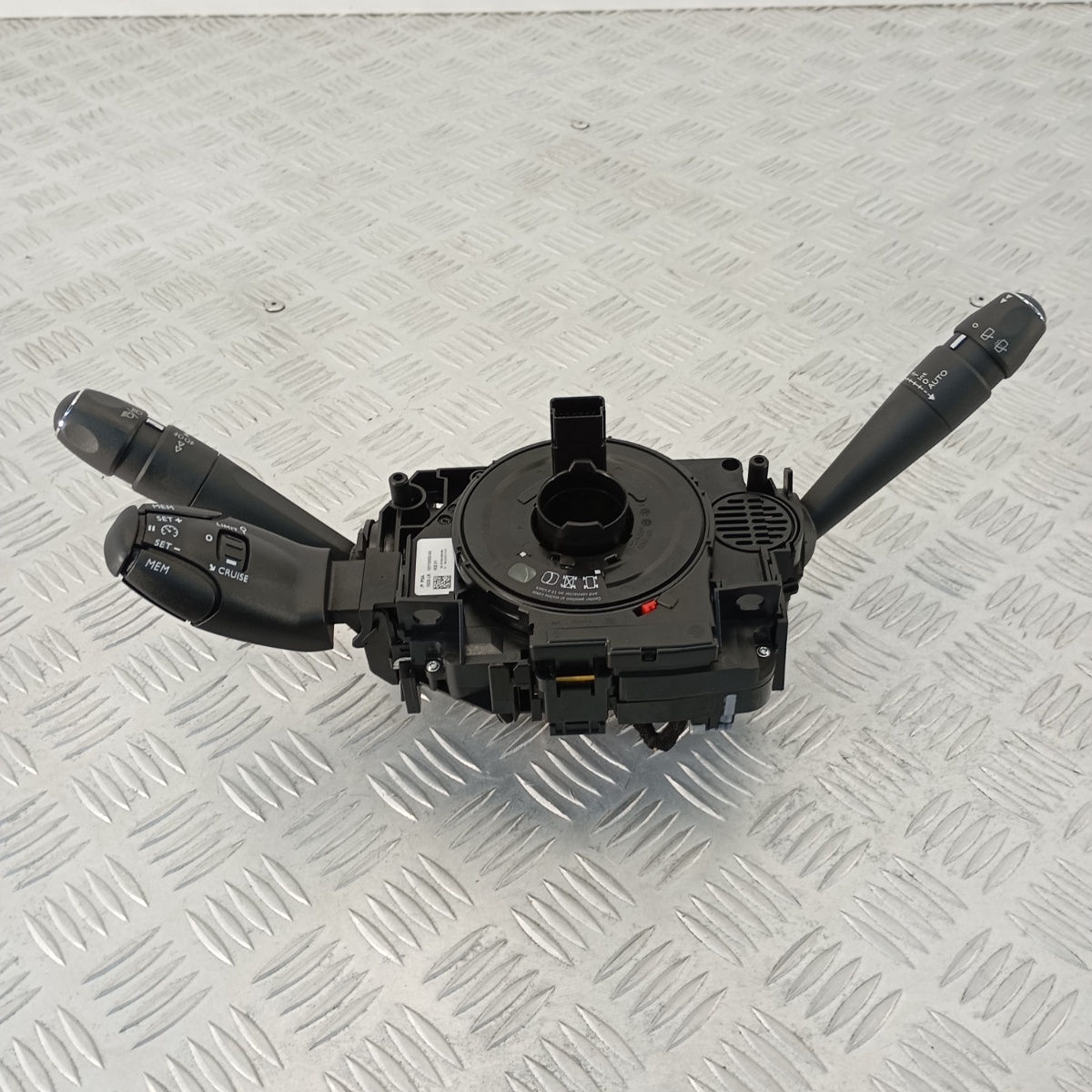 Devioluci Modulo Comandi Volante Peugeot 3008 5008 OEM 10115993-04 - immagine 2