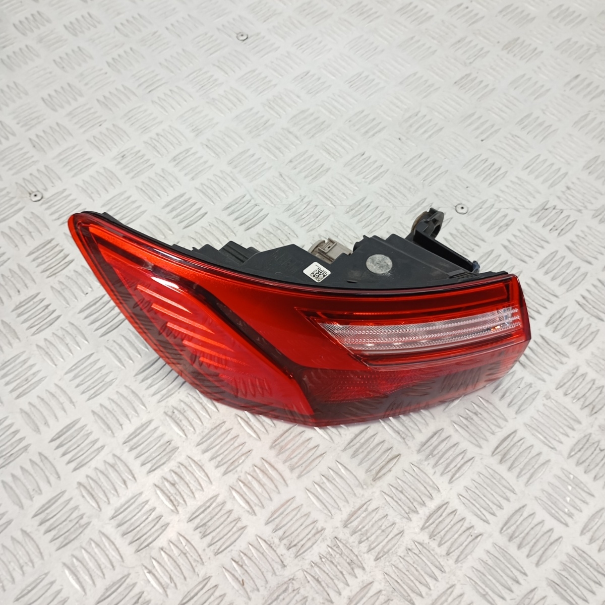 Fanale Posteriore Sinistro Audi A4 B9.5 2018-2023 LED OEM 8W9945069AA - immagine 5
