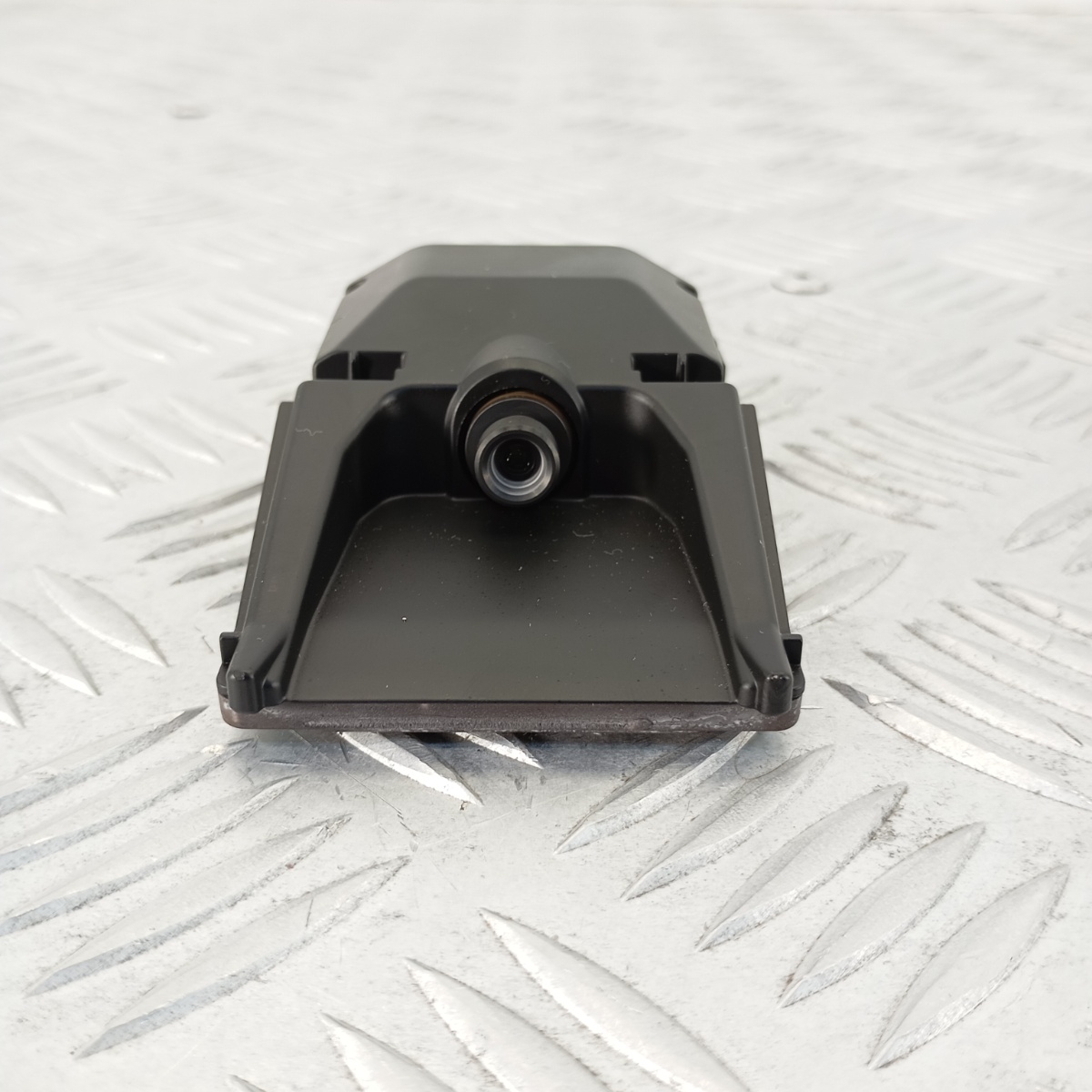 Telecamera Frontale Peugeot 3008 II 5008 II C5 Aircross 2016-2023 OEM 9826575580 - immagine 2