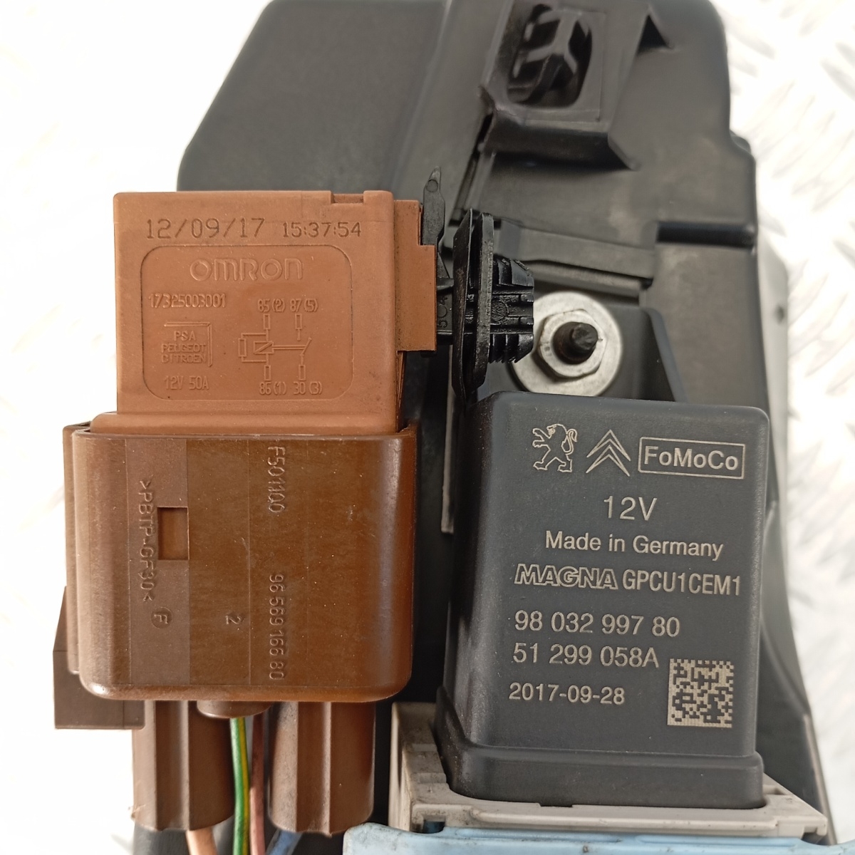 Centralina 12V Relè Peugeot Citroën DS Ford OEM 9803299780 Modulo Elettrico - immagine 3