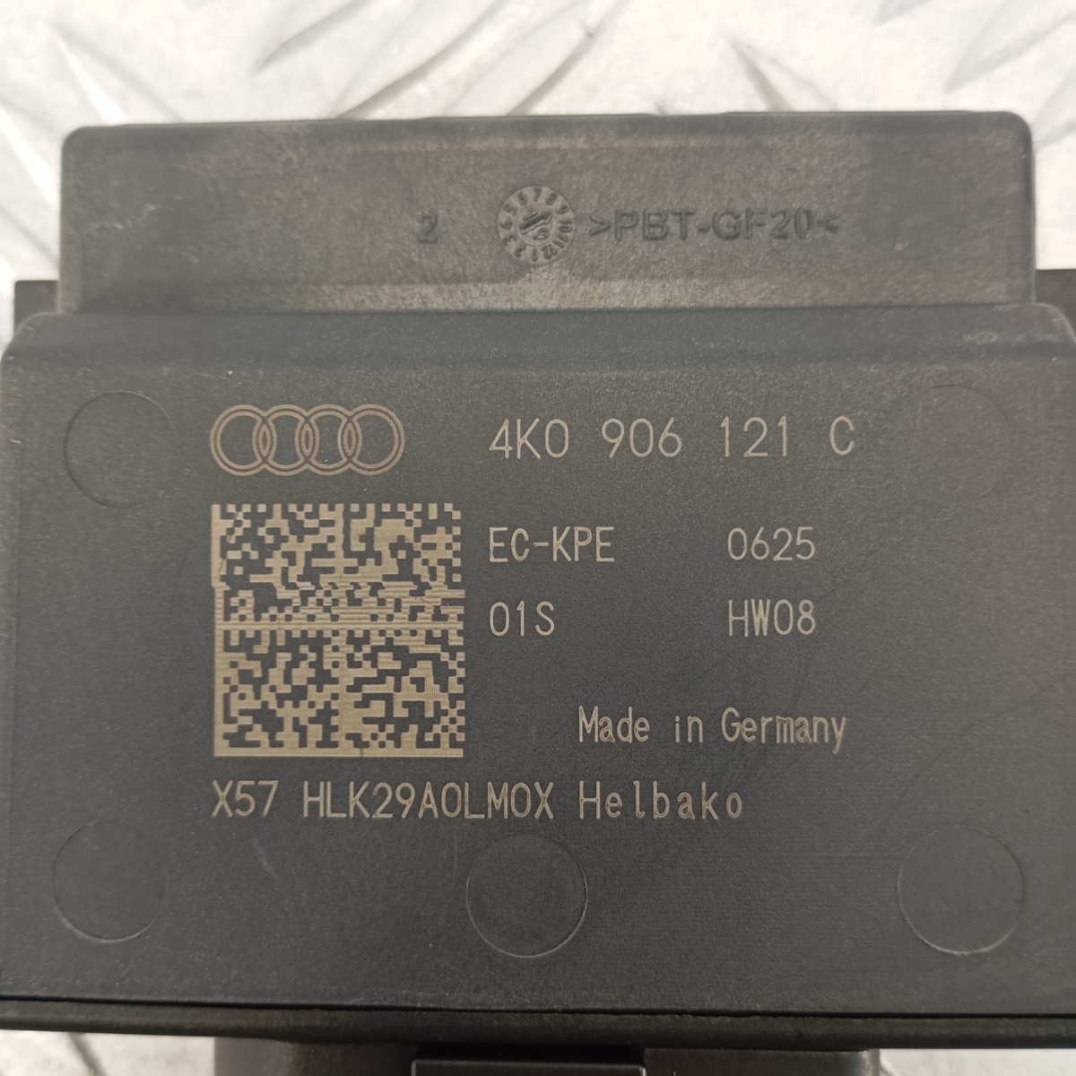 Modulo Controllo Pompa Carburante Audi A6 A7 Q7 2.0 TFSI OEM 4K0906121C - immagine 2