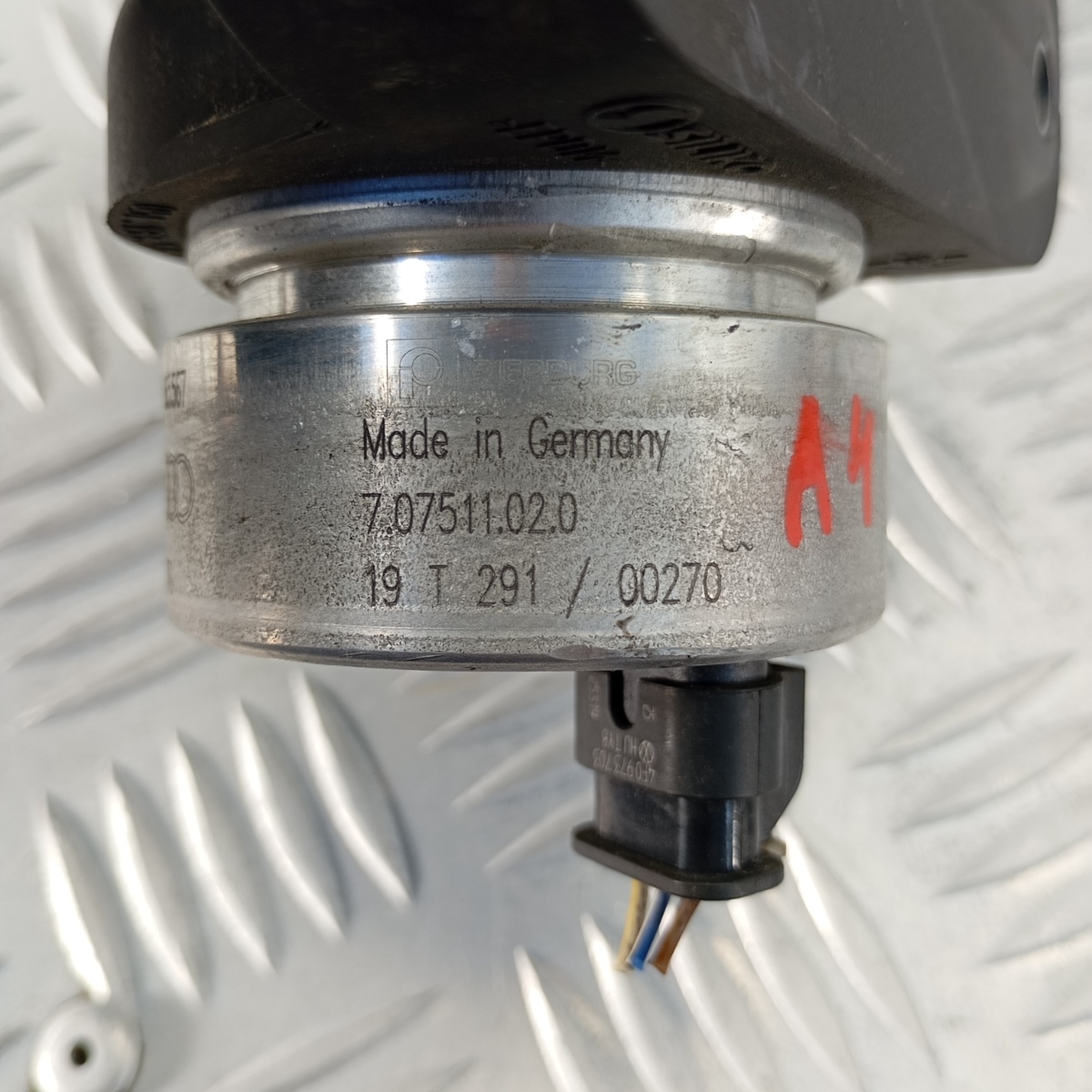 Pompa Ausiliaria Raffreddamento Audi A4 A5 A6 A7 Q5 Sportback OEM 05L965567 - immagine 3