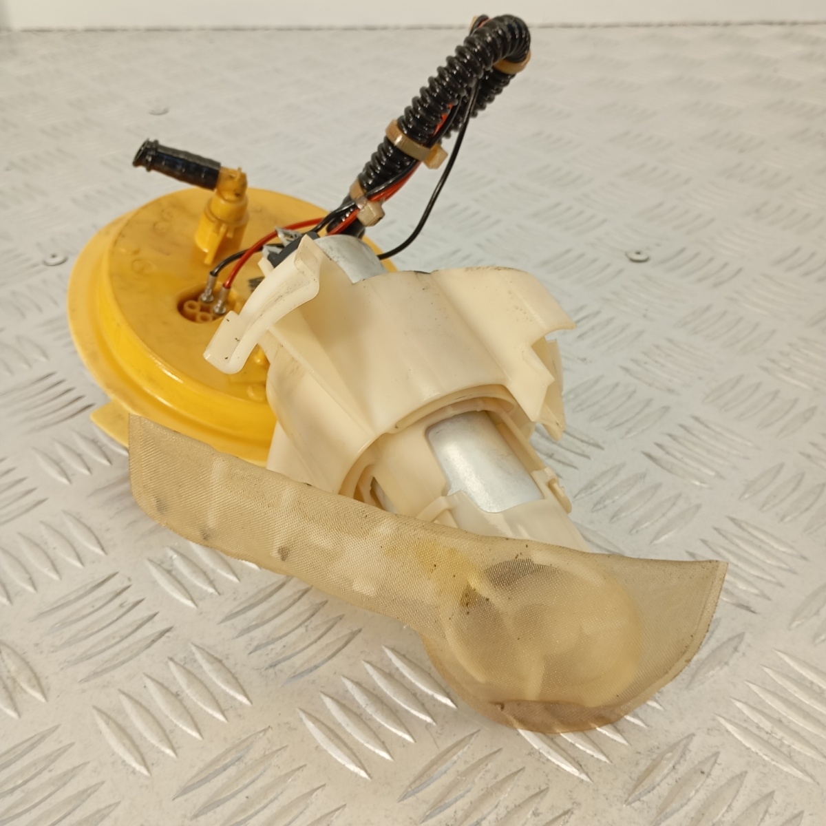 Modulo Pompa Carburante BMW F10 F11 F07 2.0 3.0 4.4 7217065 - immagine 7
