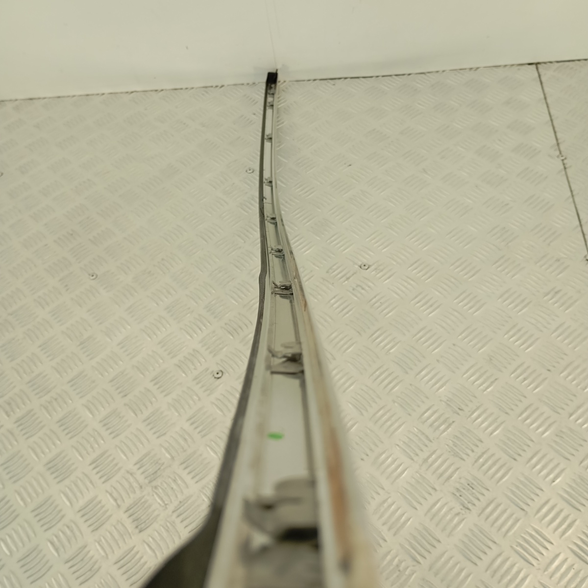 Cornice Cromata Guarnizione Porta Anteriore Destra Jaguar XF 2011 - immagine 5