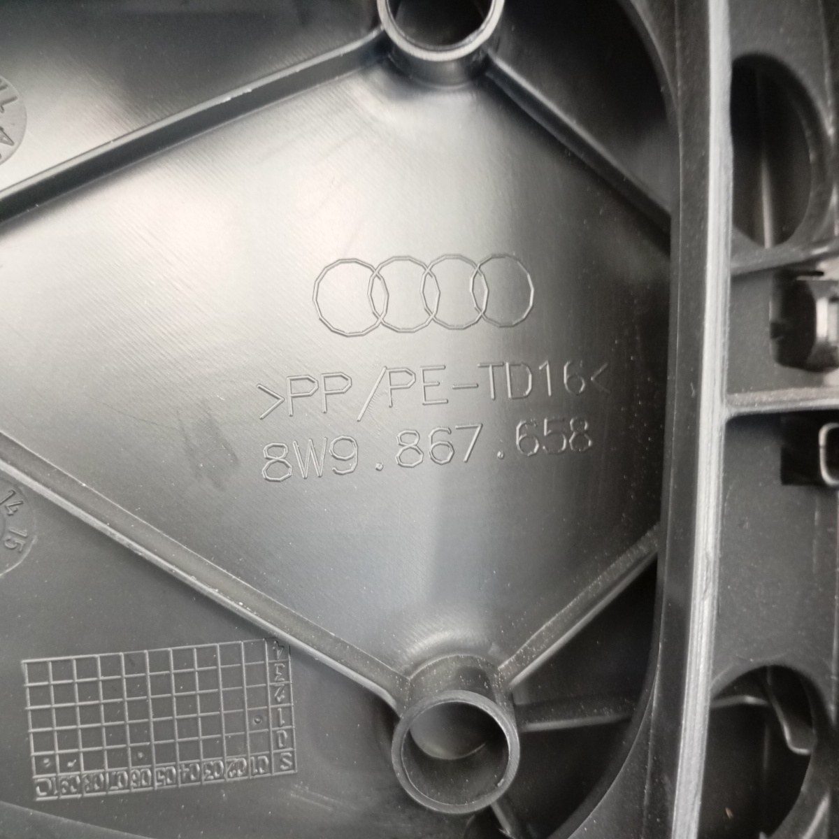 PANNELLO INTERNO PORTELLONE AUDI A4 AVANT ALLROAD B9 2015–2024 OEM 8W9867979 - immagine 8