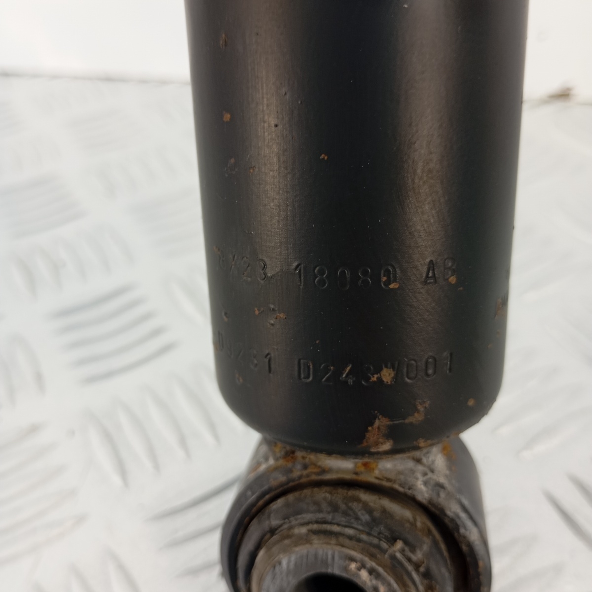 Ammortizzatore Posteriore Sinistro Jaguar XF X250 OEM 8X23-18080-AB - immagine 5