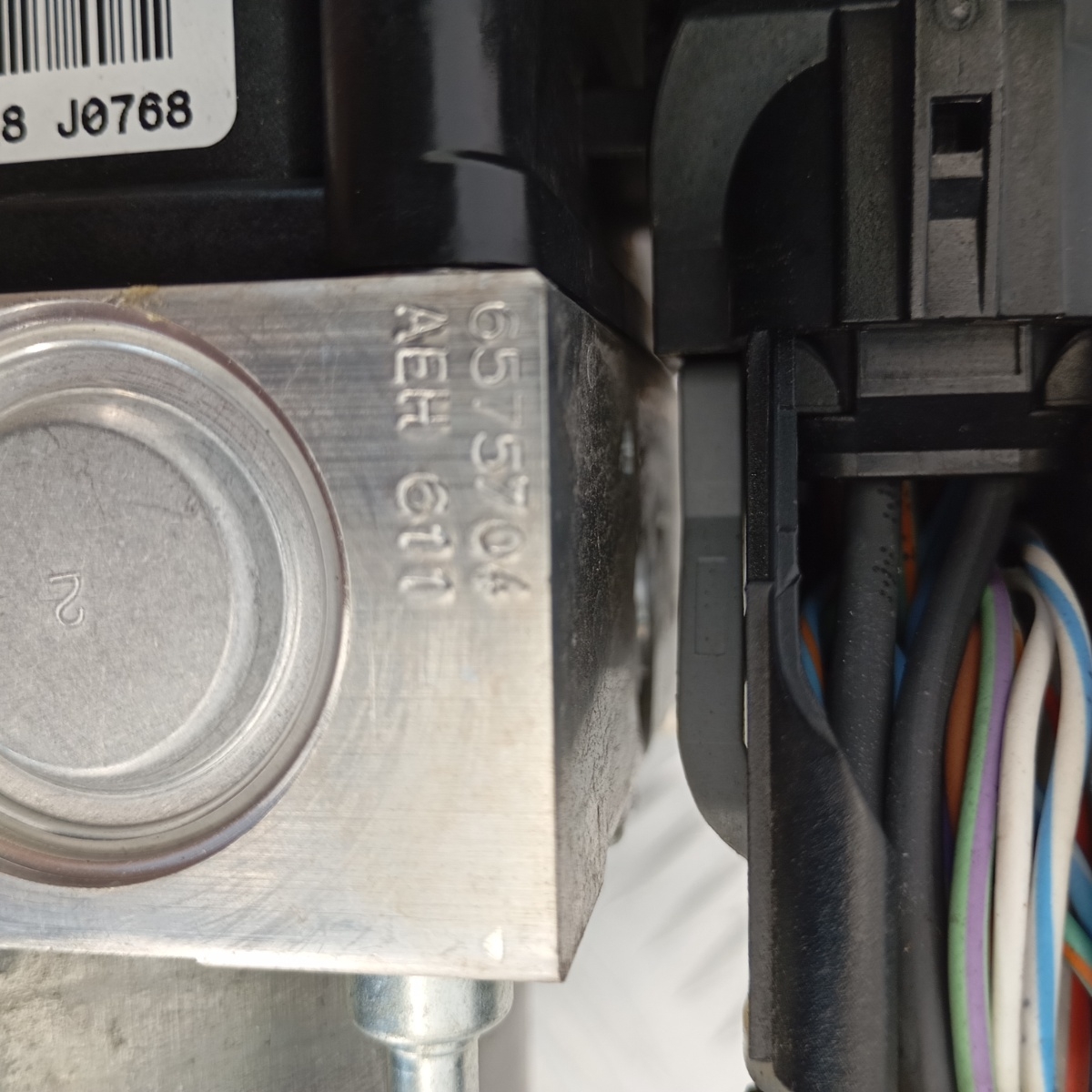 Centralina ABS ESP Jaguar XF X250 2008–2015 OEM AX23-2C405-AB - immagine 8