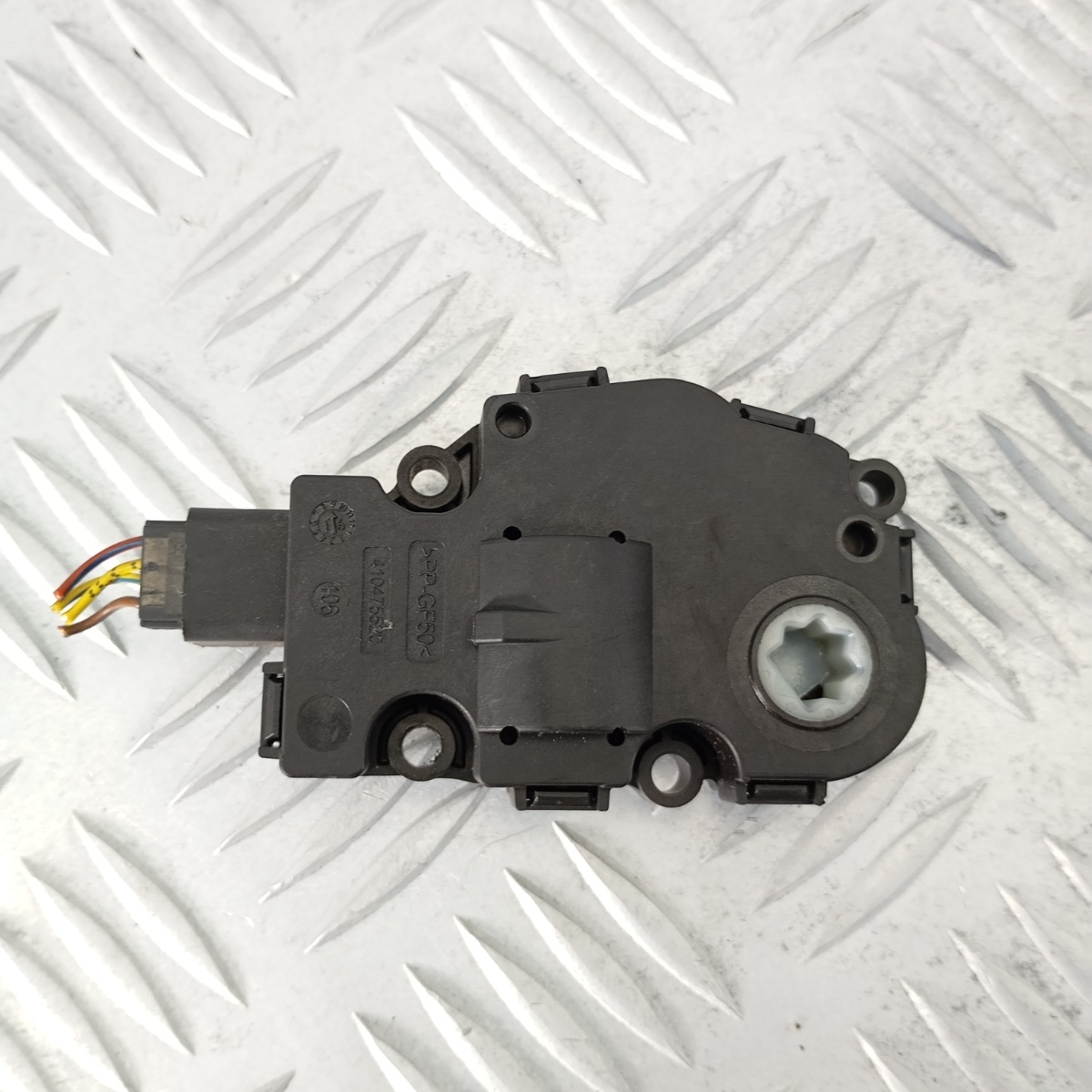 Attuatore HVAC Land Rover Range Rover Sport L494 OEM 412650750 - immagine 3