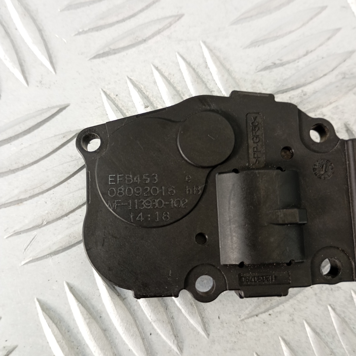 Attuatore HVAC Land Rover Range Rover Sport L494 OEM 412650750 - immagine 4