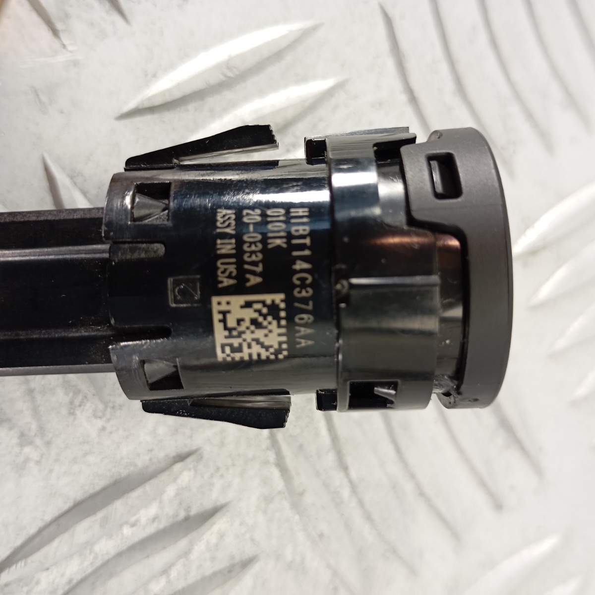 Pulsante Start Stop Ford Fiesta Puma Focus OEM H1BT-14C376-AA Keyless - immagine 3