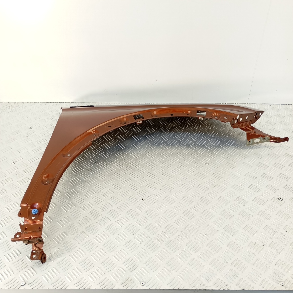 Parafango Anteriore Destro Peugeot 3008 GT Line Orange 091809DA01 - immagine 3