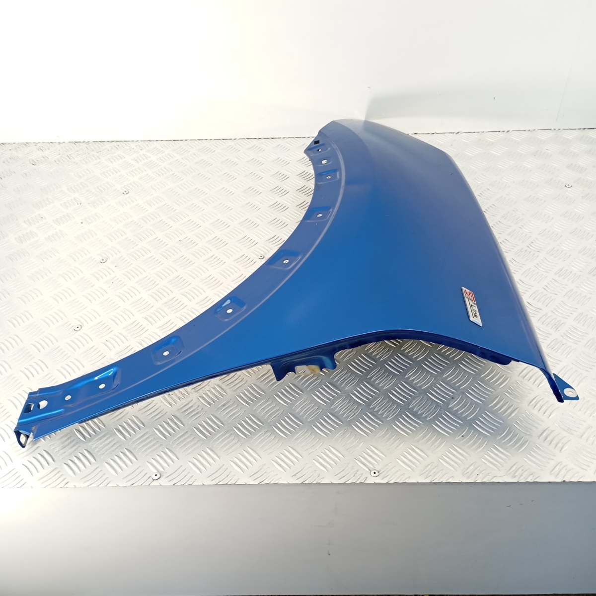 Parafango Anteriore Sinistro Ford Puma S-line Blu OEM L1TB-S16016-AD - immagine 3