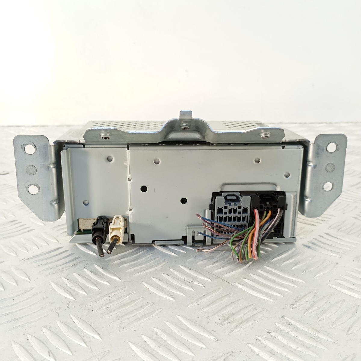Autoradio Navigazione Ford Puma Mk2 1.0 1.5 EcoBoost Oem H1BT-18K810-LNR - immagine 5