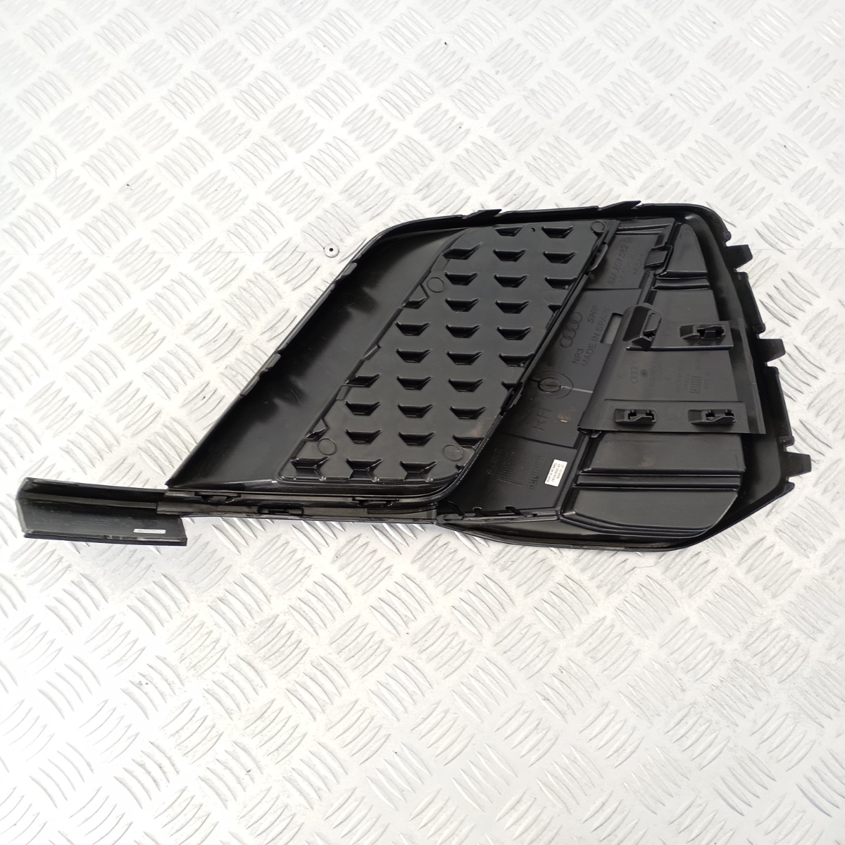 Griglia Destra Paraurti Anteriore Audi A1 GB S-Line 18–22 82A807682D - immagine 7