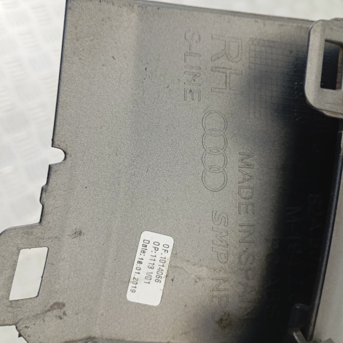 Griglia Destra Paraurti Anteriore Audi A1 GB S-Line 18–22 82A807682D - immagine 10