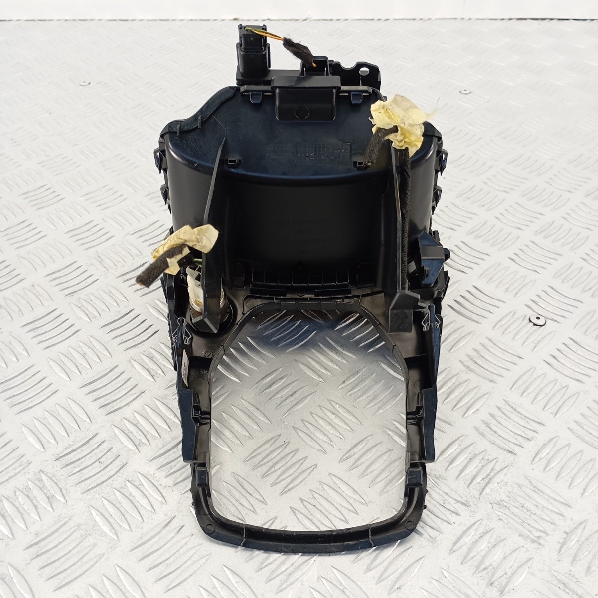 Tunnel Centrale Cambio Ford Puma MK2 2019> OEM L1TB-S044C82-ACW - immagine 2