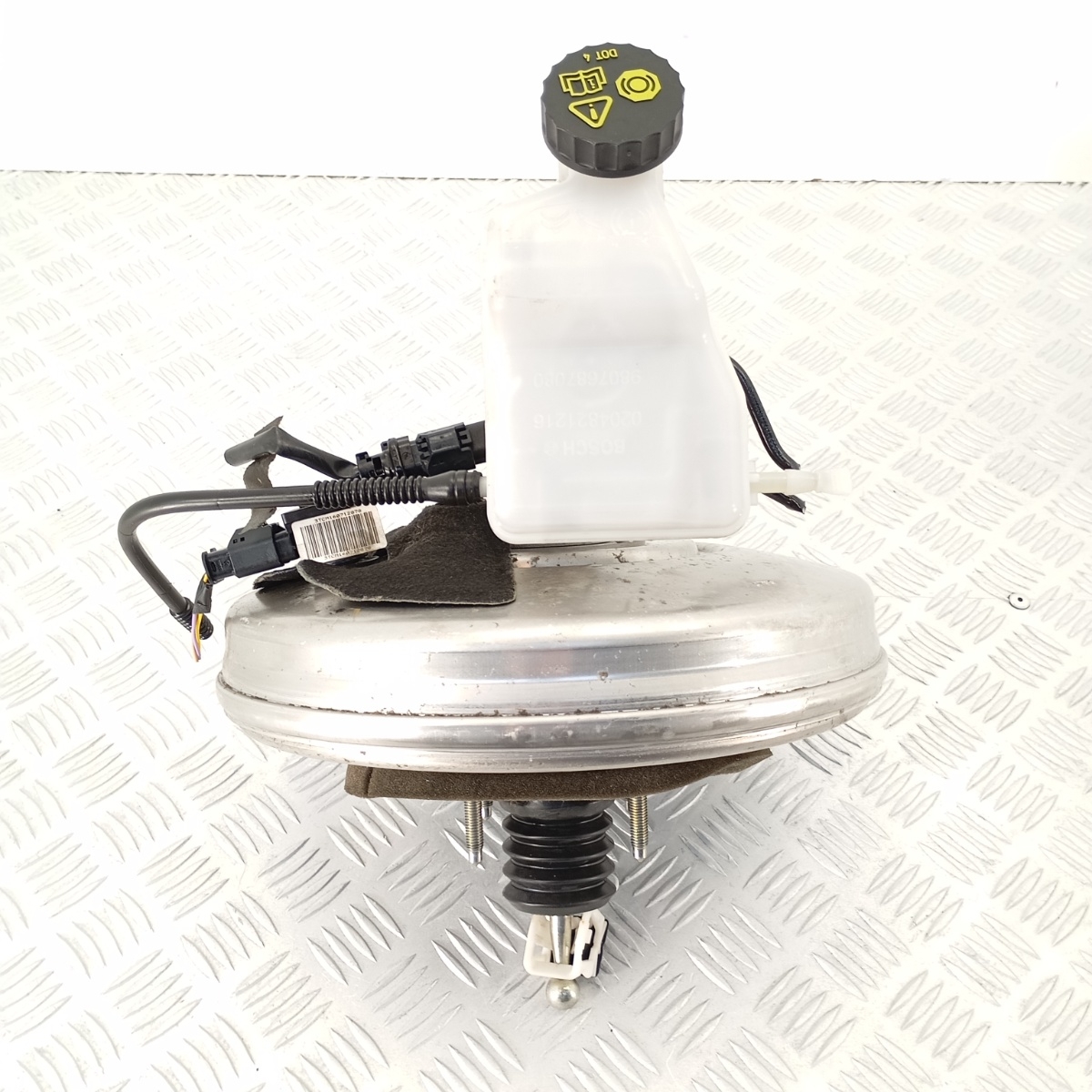 Servo Freno e Pompa Freno Peugeot Citroën Opel 2013–2023 OEM 9807687080 Bosch