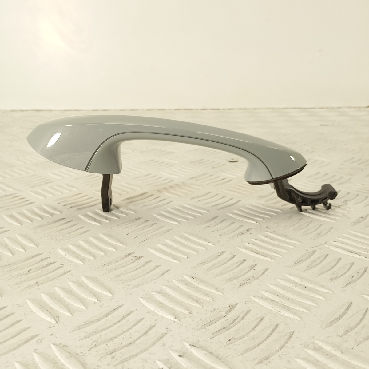 Maniglia Esterna Posteriore Sinistra BMW X4 G02 2018-2024 Grigia OEM 9851095-04