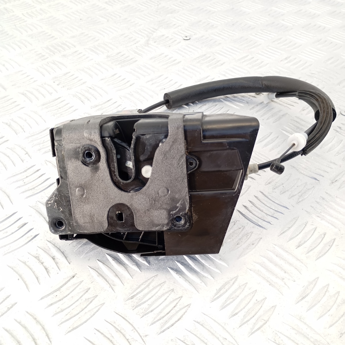 Serratura Porta Anteriore Destra Jaguar F-Pace X761 2016–2020 OEM HK83-203A28-GB
