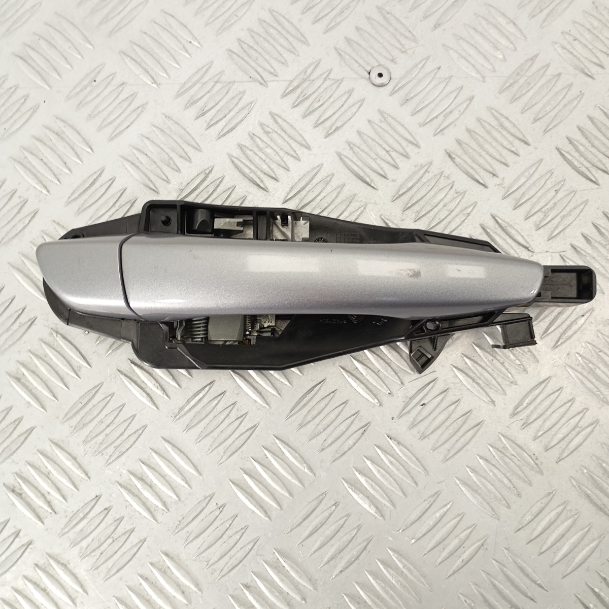 Maniglia Esterna Porta Anteriore Destra Peugeot 208 II OEM 9802977380