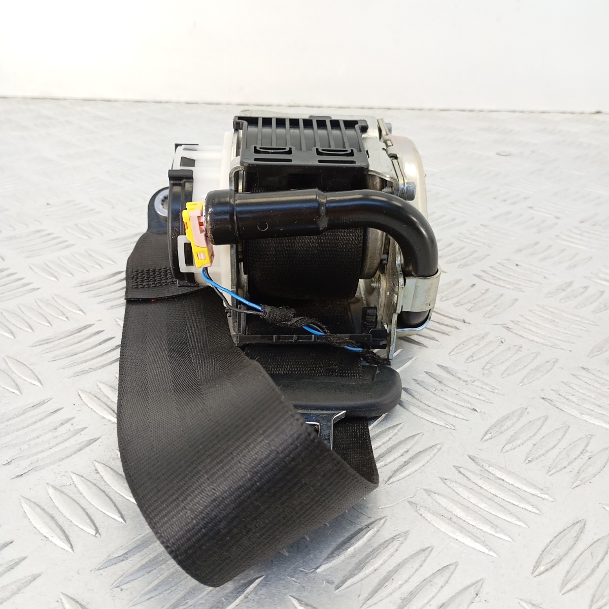Cintura sicurezza posteriore sinistra Audi A6 A7 C8 S RS OEM 4K8857805B - immagine 3