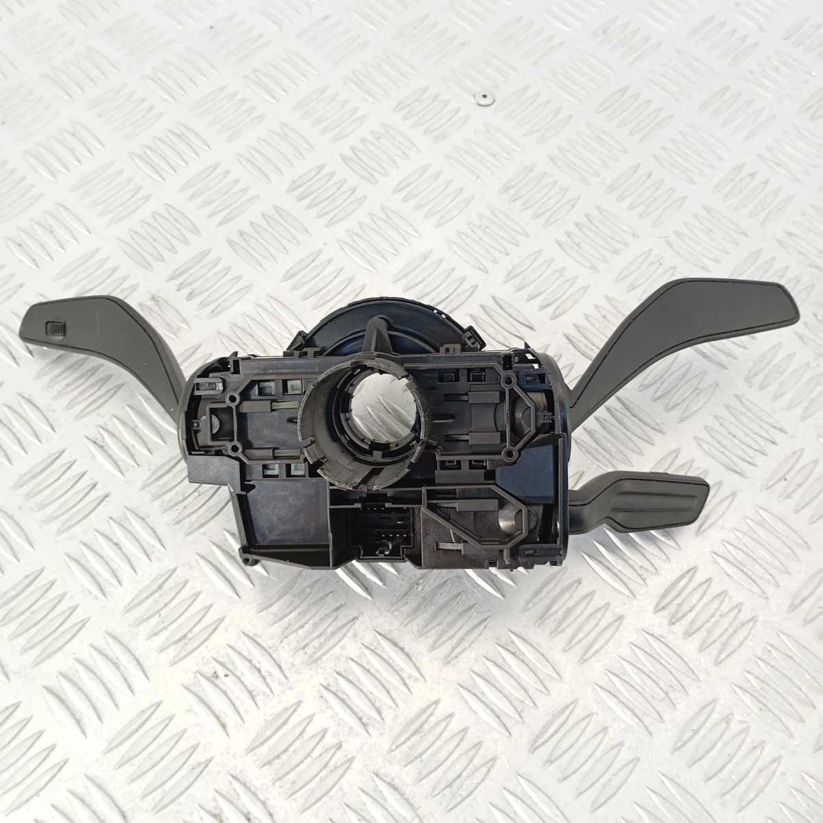Devioluci Audi A6 A7 A8 Q7 Q8 2018-2024 Anello Spiralato Sterzo OEM 4N0907129AJ - immagine 9