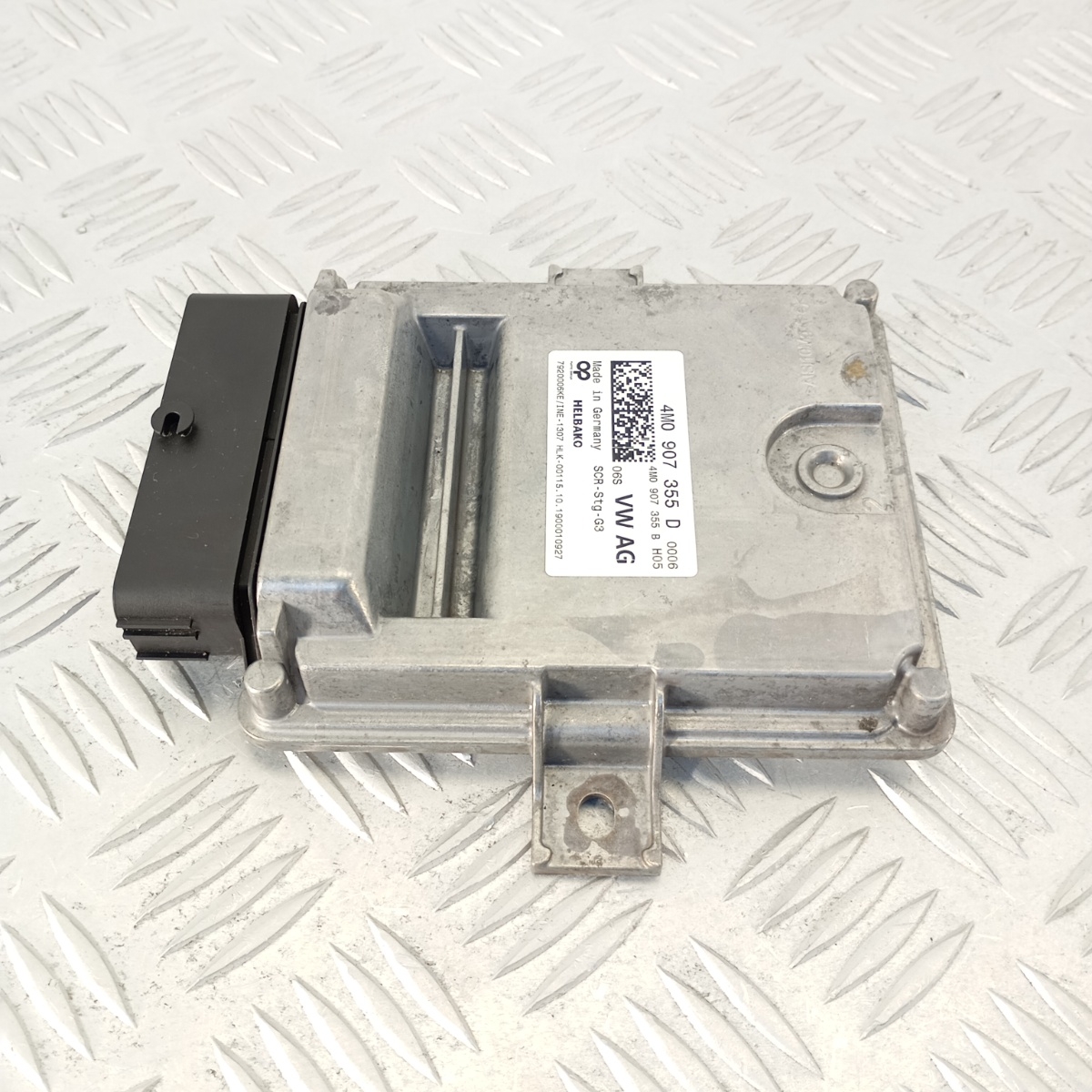 Centralina SCR AdBlue Audi Q7 Q8 A6 A8 A4 (B9) VW Touareg 4M0907355D - immagine 5